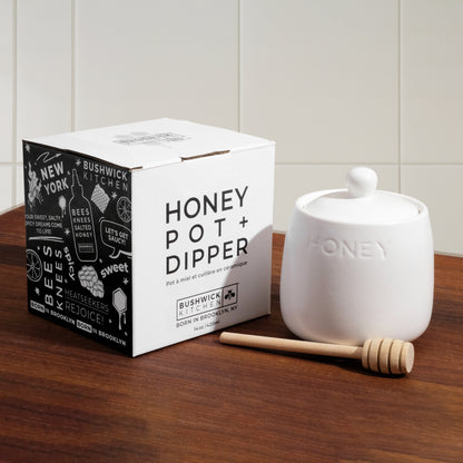 Honey Pot with Dipper